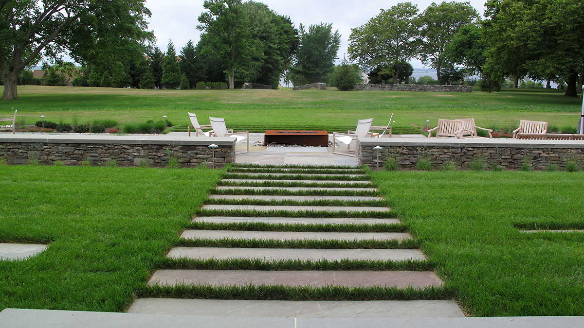 A Layered View Toward the Main Lawn and Bay Beyond